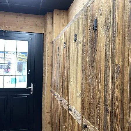 Confort De Gamme En Plein Centre *