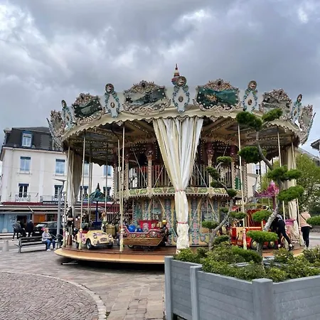 Confort De Gamme En Plein Centre Appartement