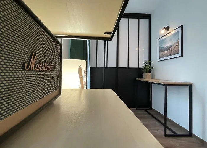 Confort De Gamme En Plein Centre